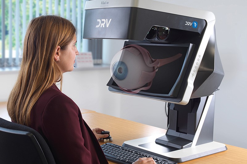 DRV 3D stereo viewer being used by women in opthalmology