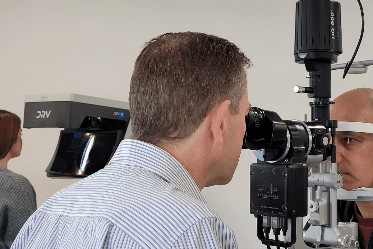 Slit lamp teaching